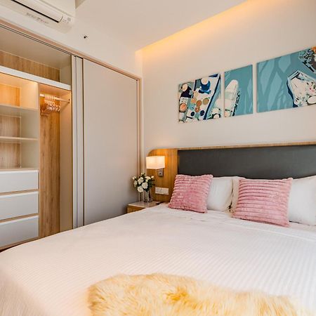 Luxury 2 Or 3Br Apartment In Dist 1 N Pool, Gym, Airport Pickup Хошимин Экстерьер фото