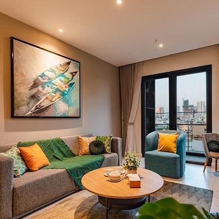 Luxury 2 Or 3Br Apartment In Dist 1 N Pool, Gym, Airport Pickup Хошимин Экстерьер фото