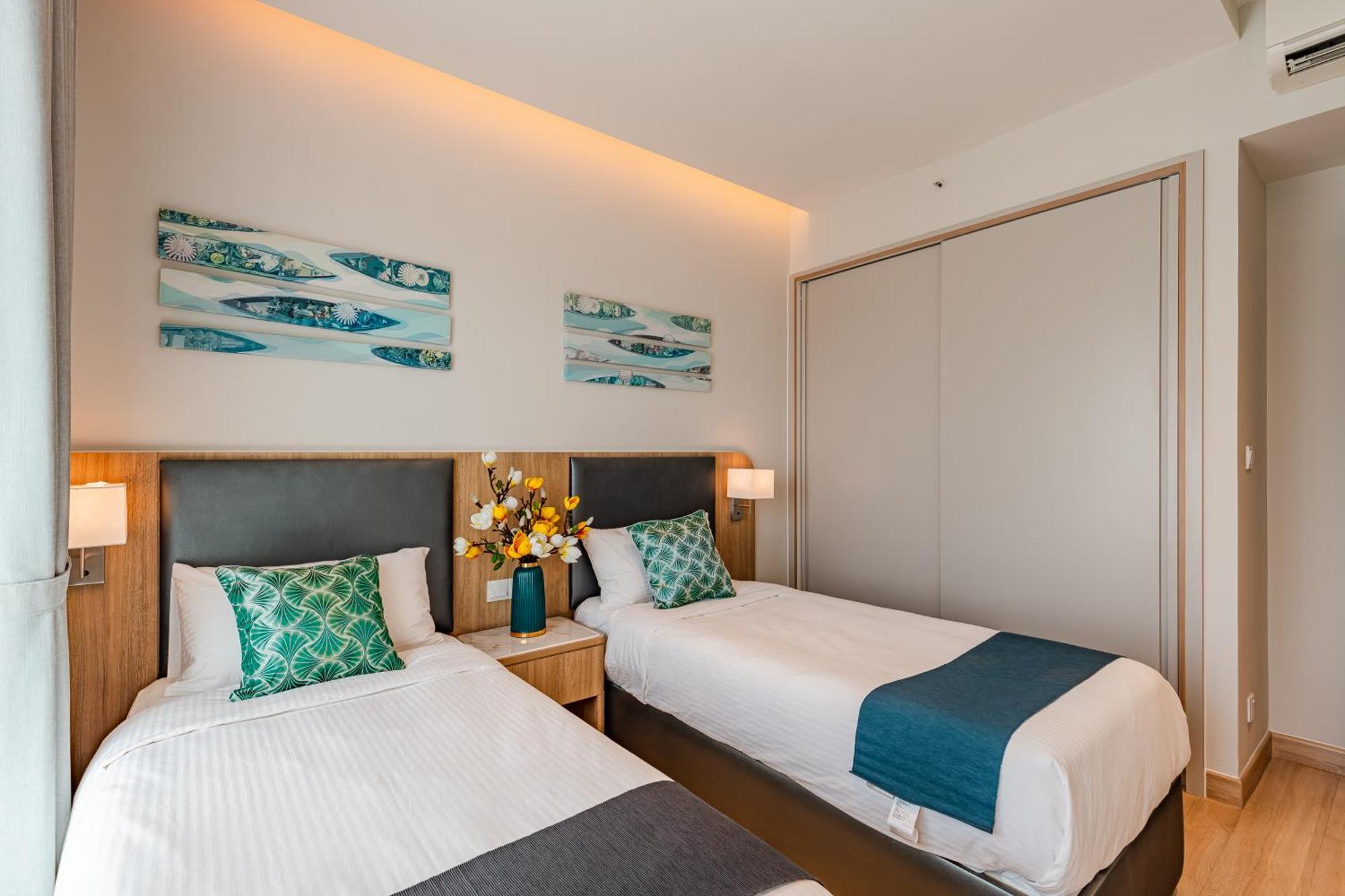 Luxury 2 Or 3Br Apartment In Dist 1 N Pool, Gym, Airport Pickup Хошимин Экстерьер фото